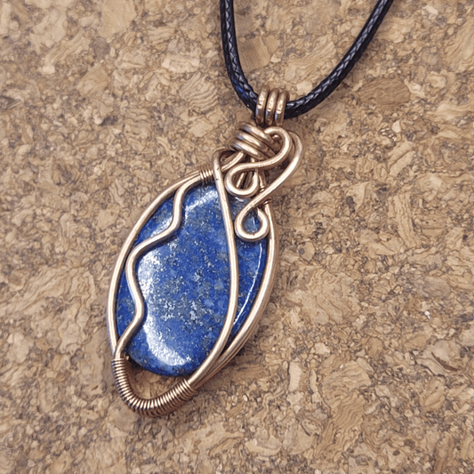 CRYSTAL PENDANT LAPIS LAZULI